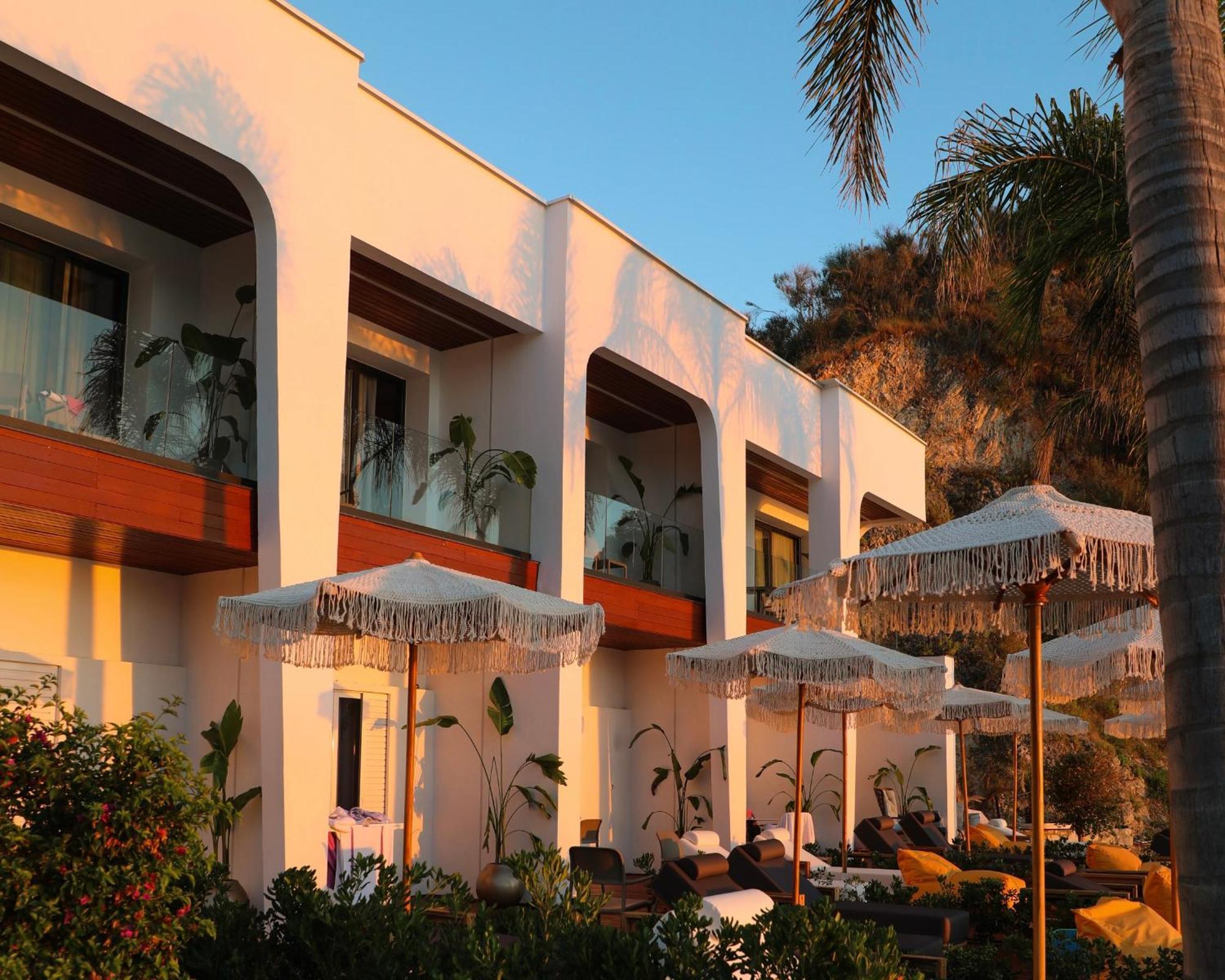 Oniro By Iliria Palace (Adults Only) Himare Exterior photo