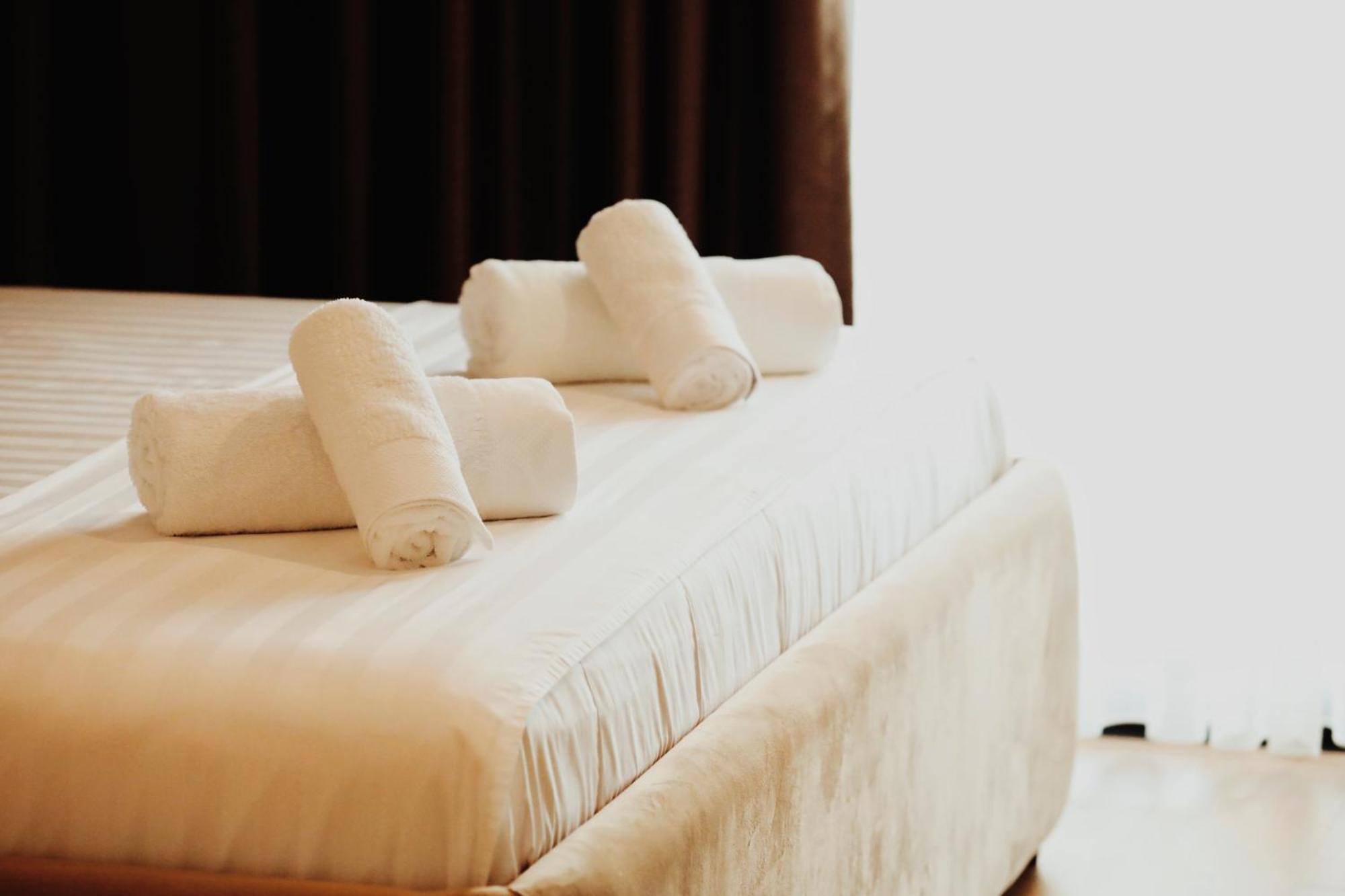 Oniro By Iliria Palace (Adults Only) Himare Exterior photo