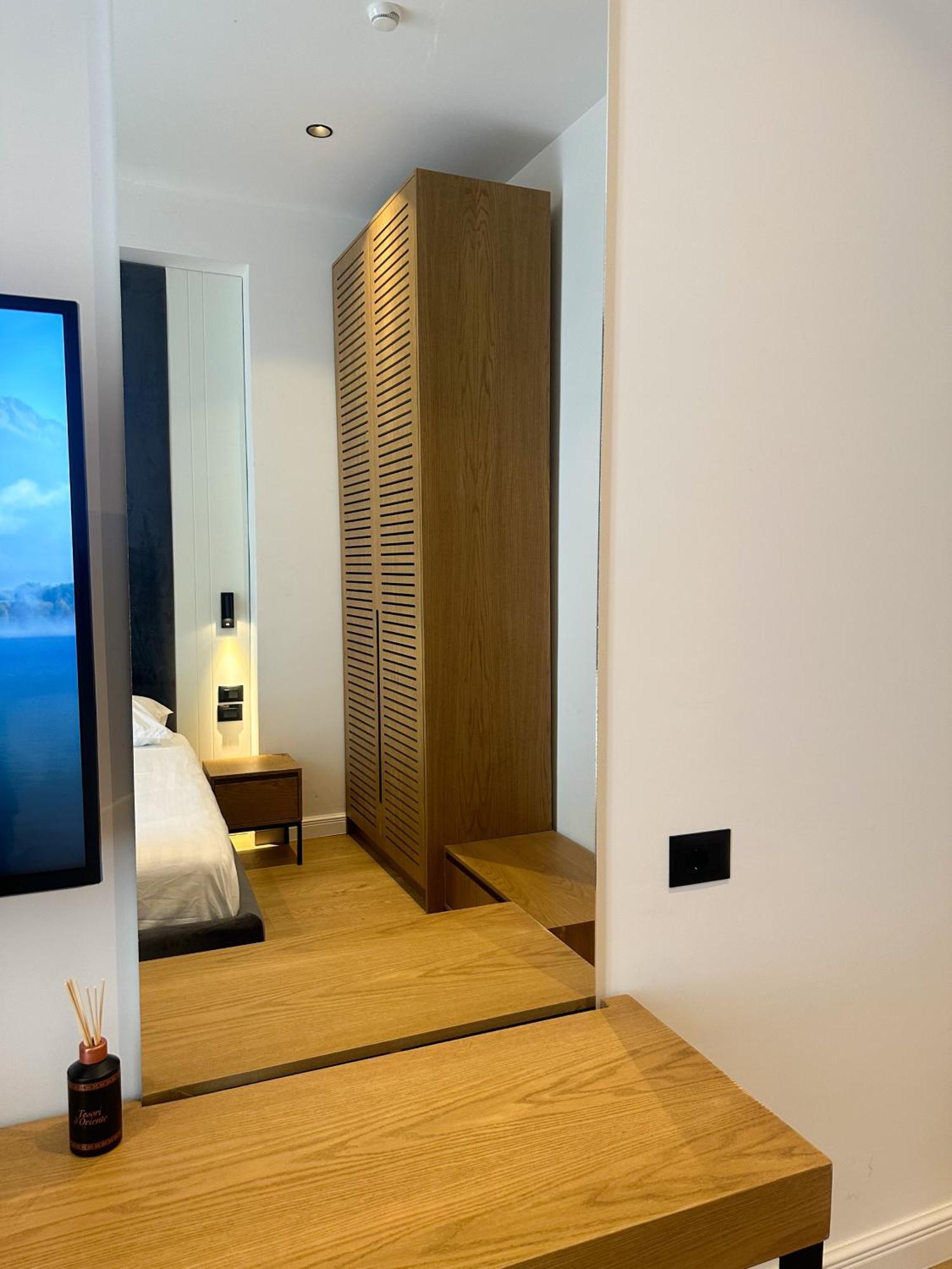 Oniro By Iliria Palace (Adults Only) Himare Exterior photo