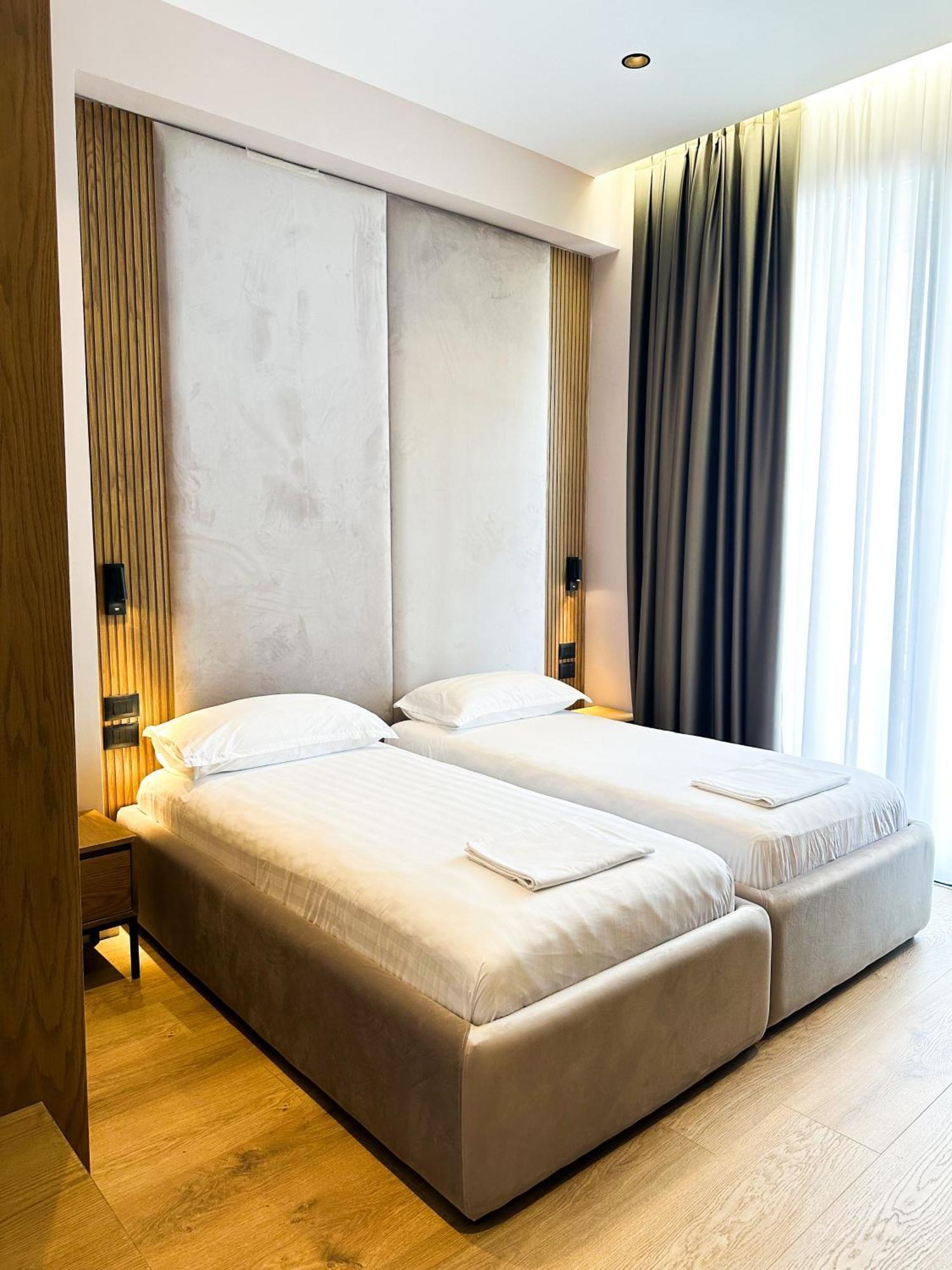 Oniro By Iliria Palace (Adults Only) Himare Exterior photo